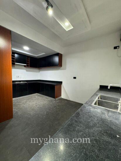 3 bedrooms for rent in east legon hills Comes all en suite rooms with spaci