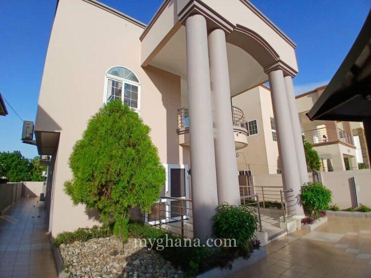 Executive 4bedroom house with 2boys quarters and a standby generator at eas
