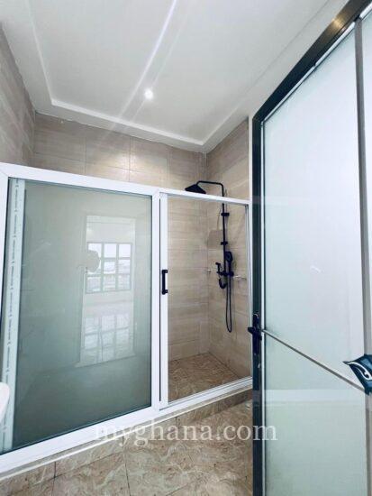 2bedroom house for sale at Oyarifa