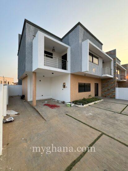 3bedroom house for rent in East Legon Hills