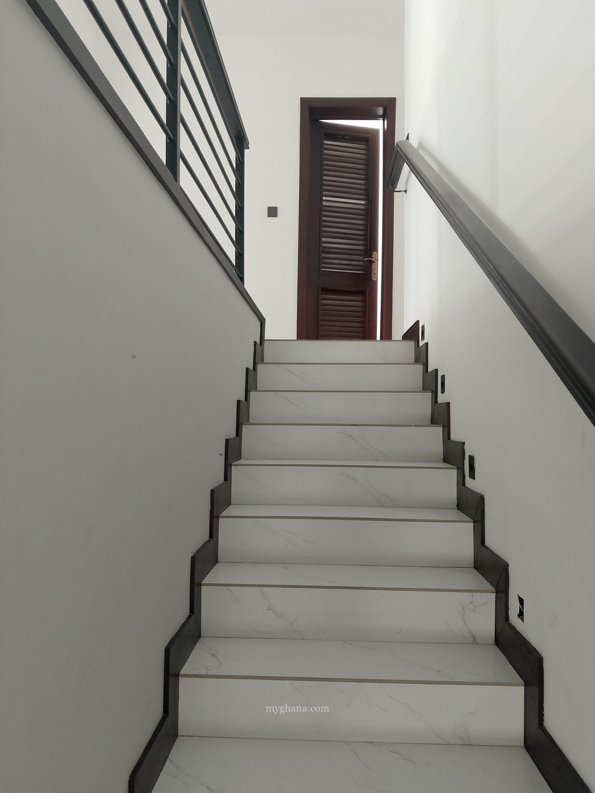 3 bedrooms house for sale at Achimota mile 7 ,CFC Estates