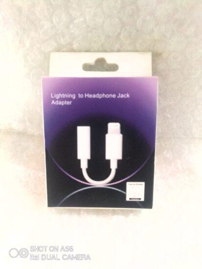 Lightning to headphones Jack adapter