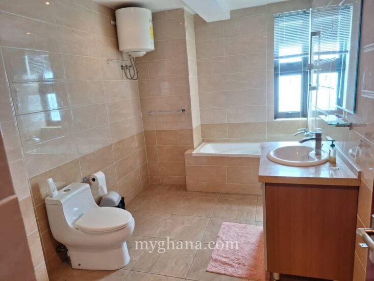 Furnished 3 bedroom townhouse to let at East Airport, Accra