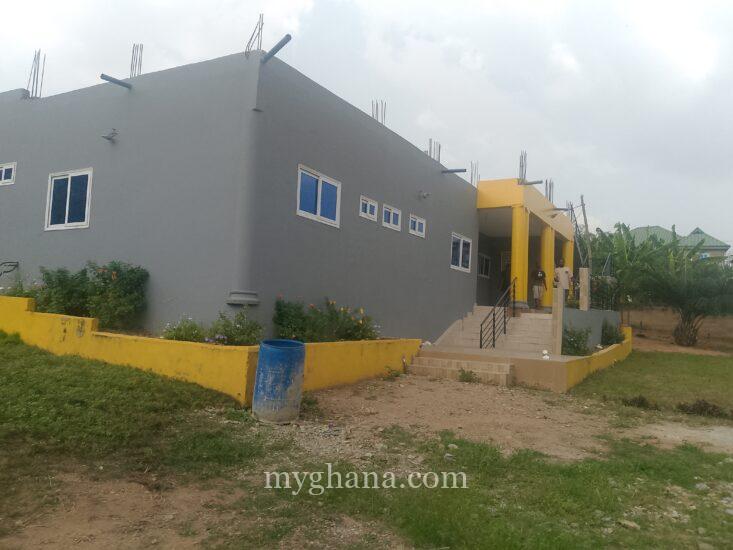 Single room self contain for rent at kwabeya