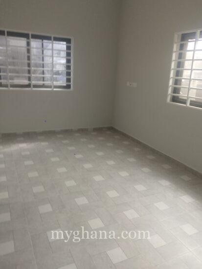 2 bedrooms apartment for rent at John teye
