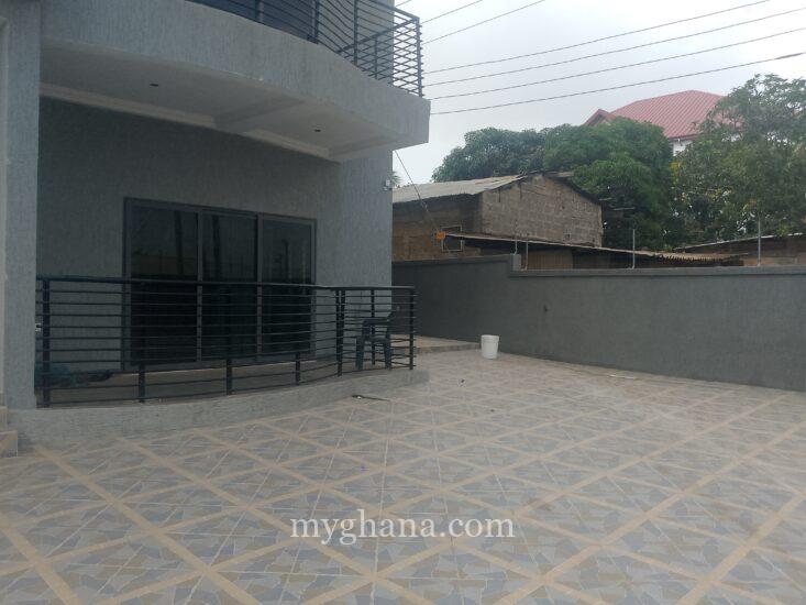2 bedrooms apartment for rent at John teye