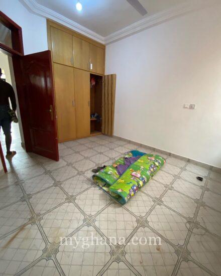 *1 🛏️ house to-let ¢2,500 per month 1yr @ Oyarifa*