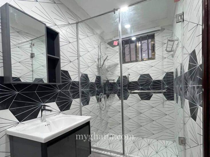 *2 🛏️ apartment to-let $600 per month 1yr @ Adjiriganor*