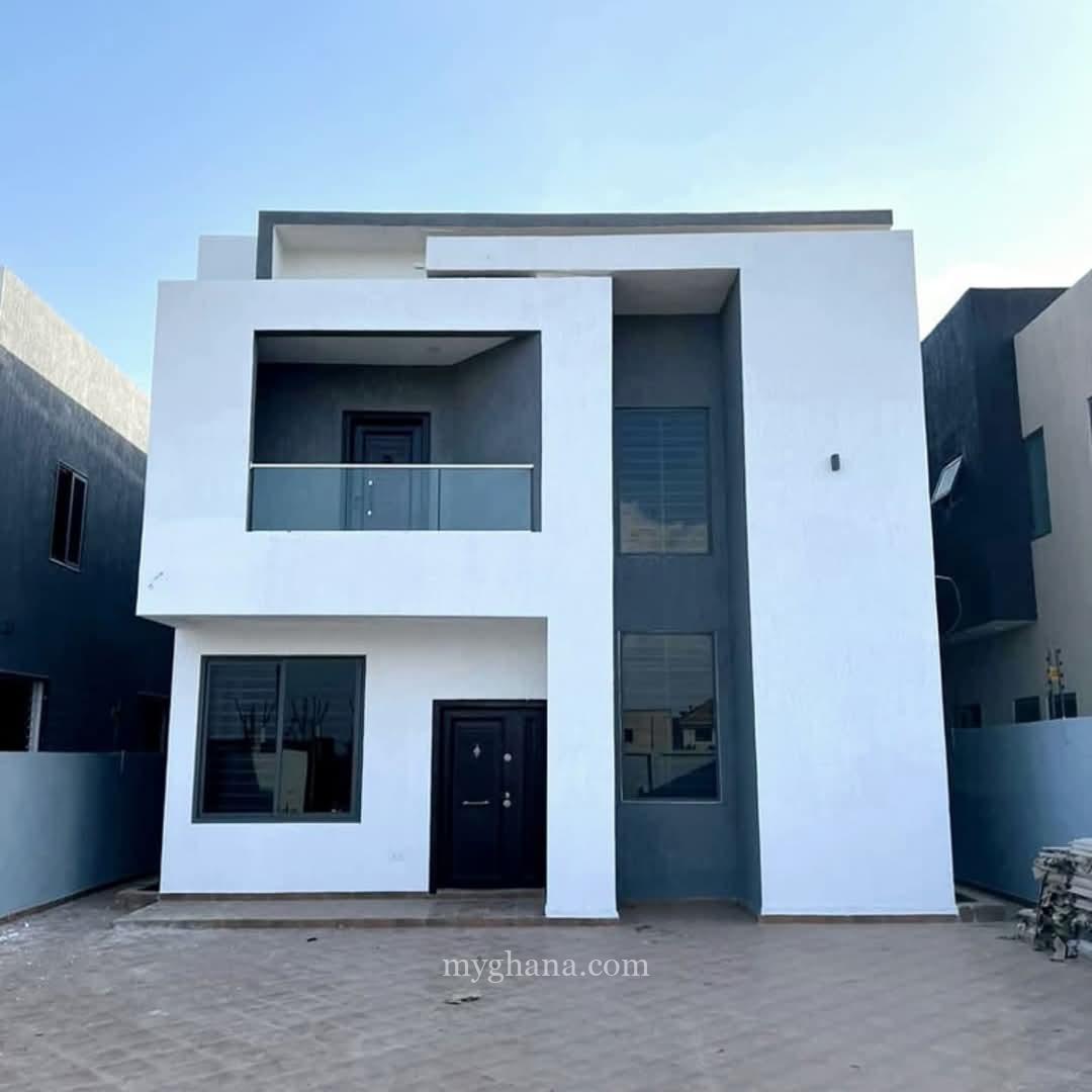 *4 🛏️ house forsale @ Eastlegon-Hills* *Selling price $180,000*