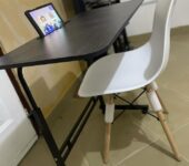 Adjustable laptop study desk