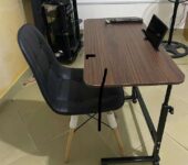 Adjustable laptop study desk