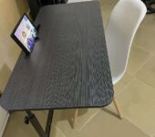 Adjustable laptop study desk