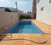 2 bedroom furnished apartment to let at Cantonments, Accra