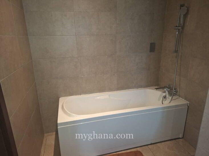 3 bedroom furnished penthouse to let at East Legon near Mensvic Hotel, Accr