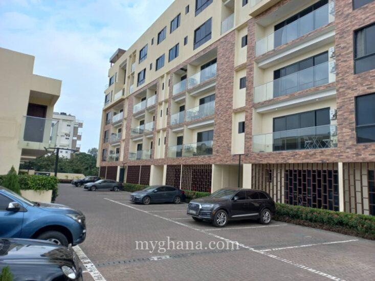 3 bedroom furnished penthouse to let at East Legon near Mensvic Hotel, Accr