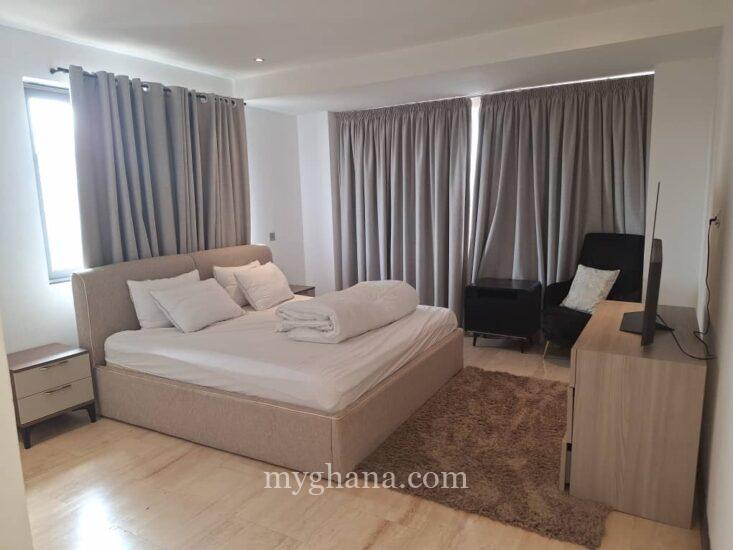 2 bedroom furnished apartment to let at Cantonments, Accra
