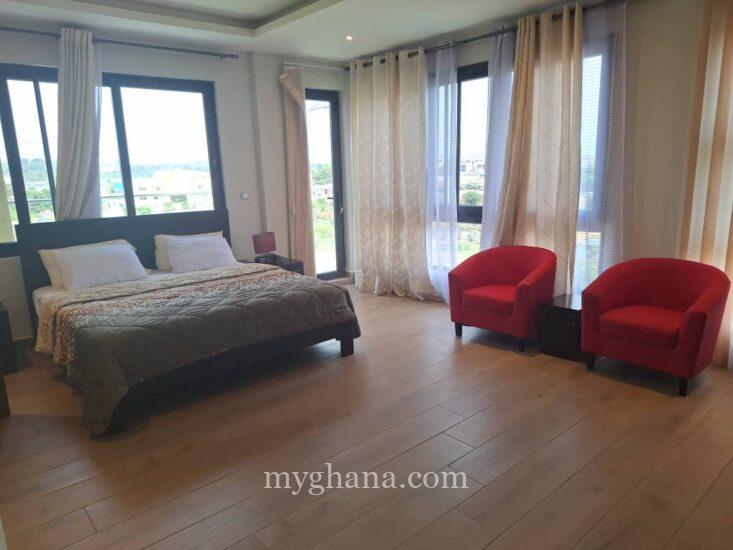 3 bedroom furnished penthouse to let at East Legon near Mensvic Hotel, Accr