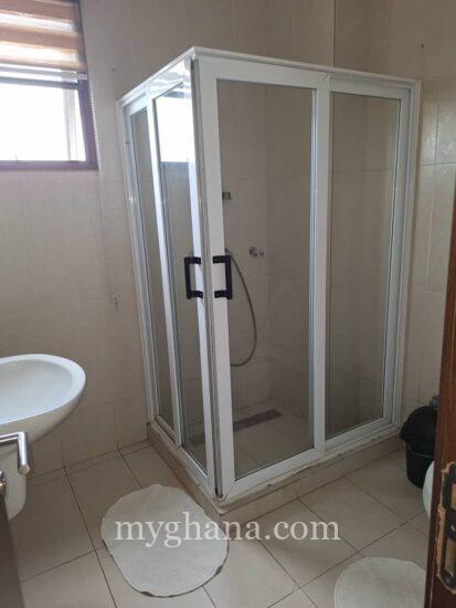 3 bedroom apartment to let at Labone, Accra