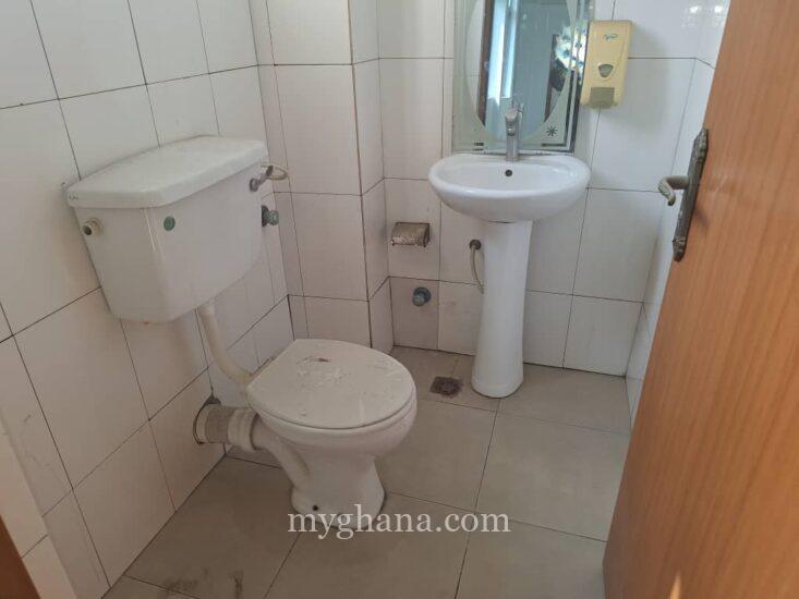 Office facility to let at East Legon, Accra