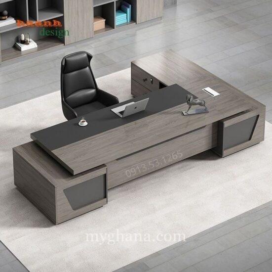Executive office chair