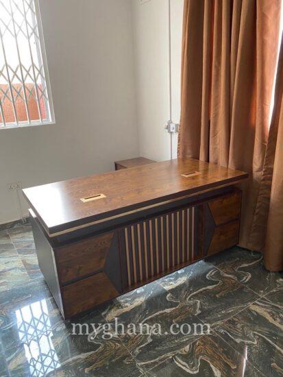 Office desk