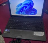 Fujitsu core i3 easynote laptop