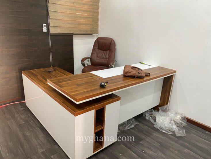 Office desk