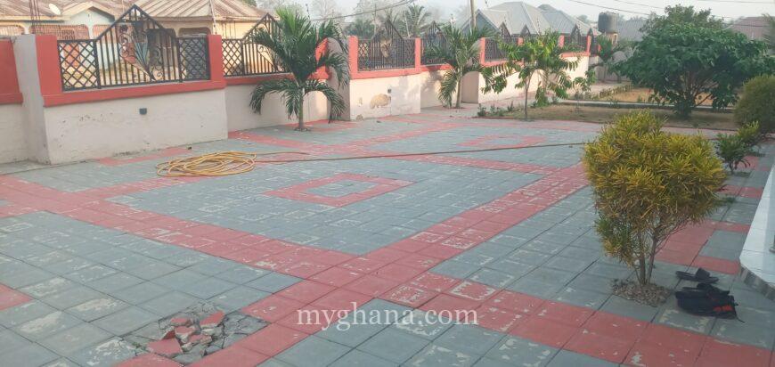 9bdrm Mansion in Doboro Near Hebron, Akuapim North for sale