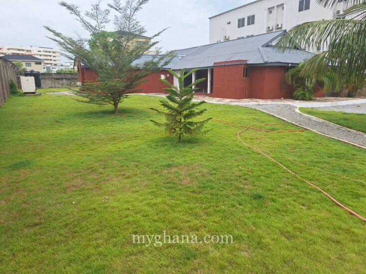 Furnished two bedroom house to let at Ridge, Accra