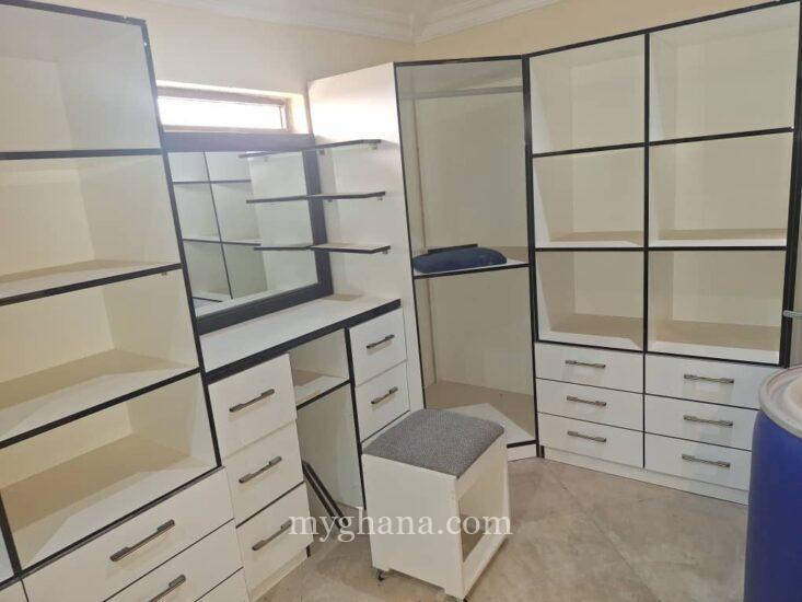 Furnished two bedroom house to let at Ridge, Accra