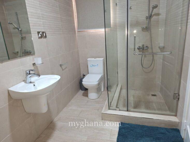 Furnished four bedroom townhouse to let at Cantonments, Accra