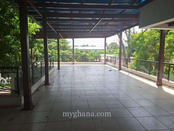 Four bedroom house to let at Dzorwulu near the Gulf Course, Accra