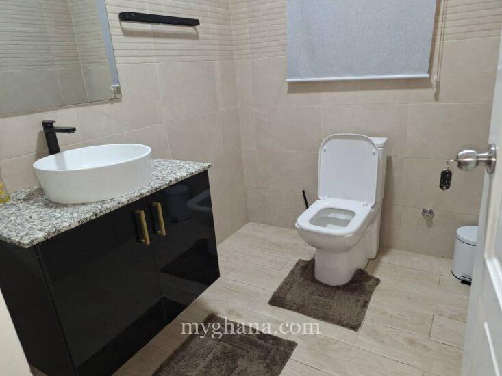Furnished four bedroom townhouse to let at Cantonments, Accra