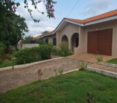 Three bedroom house to let at Regimanuel Estate, East Airport, Accra