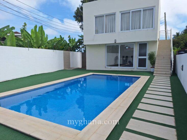 Furnished four bedroom townhouse to let at Cantonments, Accra