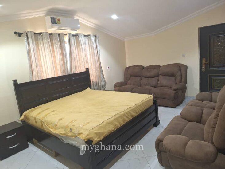 Furnished two bedroom house to let at Ridge, Accra