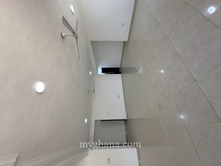Executive three bedroom apartment for rent