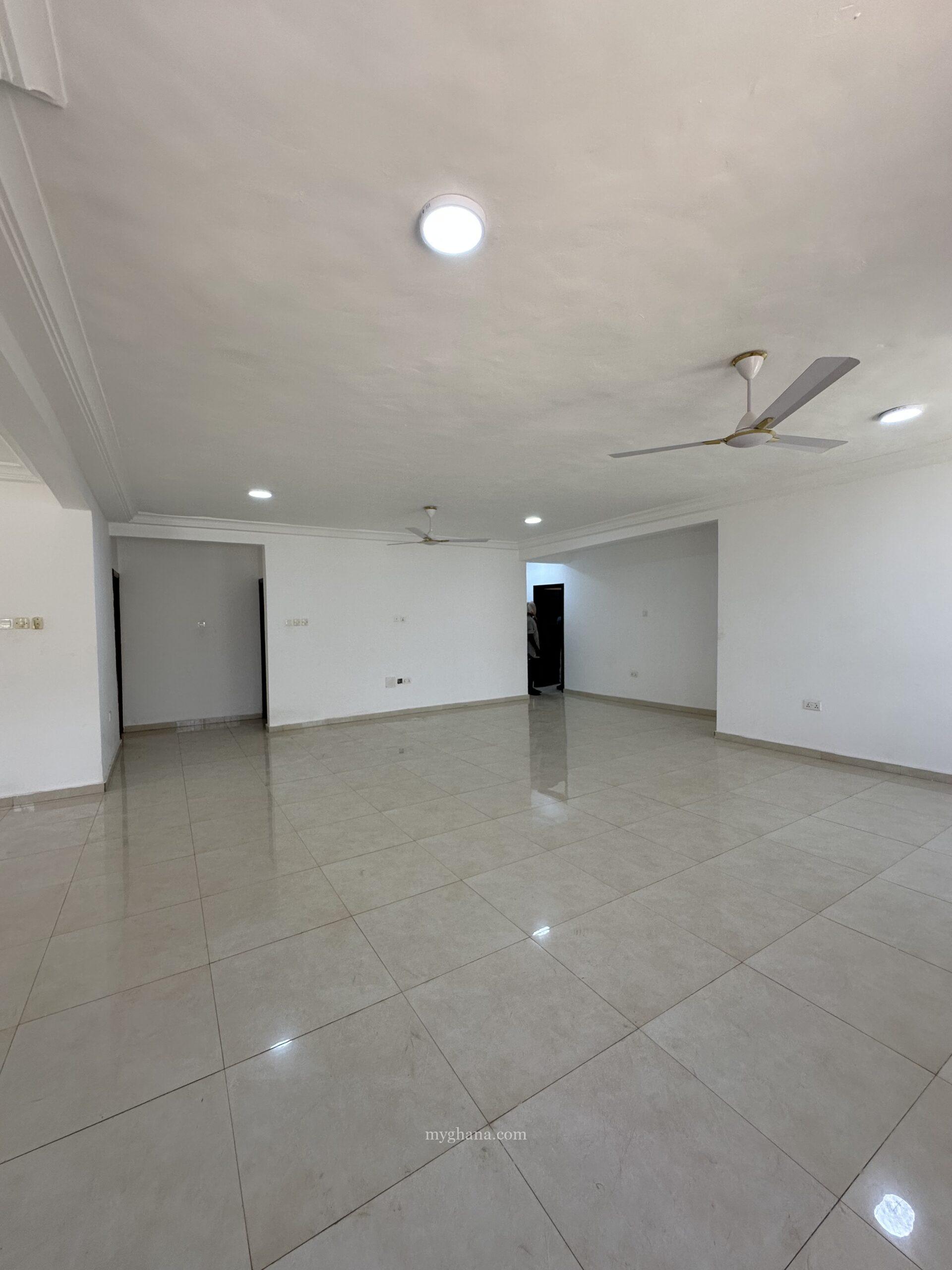 Executive three bedroom apartment for rent