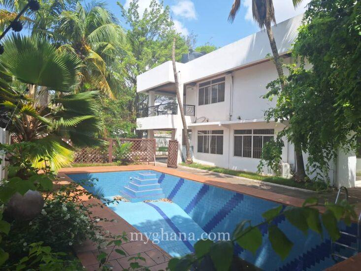 Four bedroom house to let at Dzorwulu near the Gulf Course, Accra