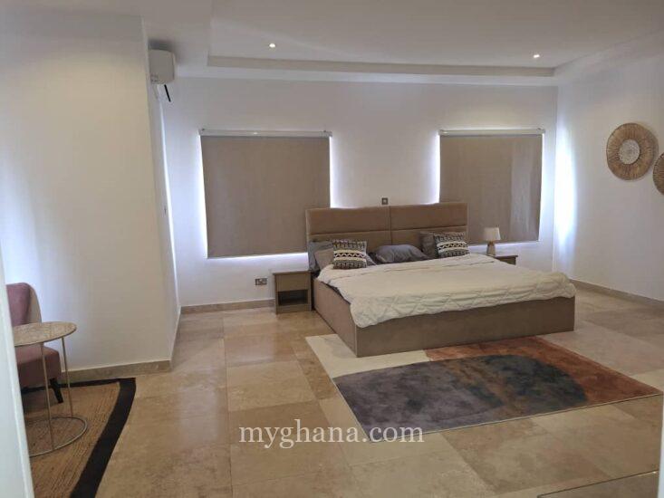 Furnished four bedroom townhouse to let at Cantonments, Accra