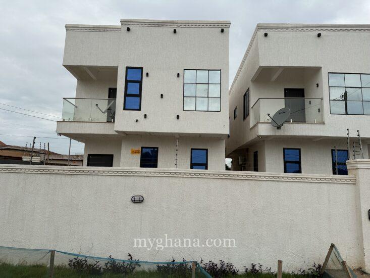 Executive Two bedroom house for sale
