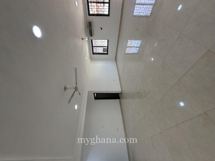 Executive three bedroom apartment for rent