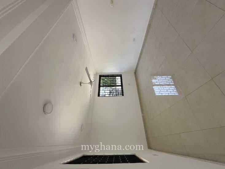 Executive three bedroom apartment for rent