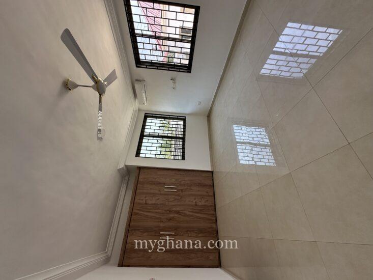 Executive three bedroom apartment for rent