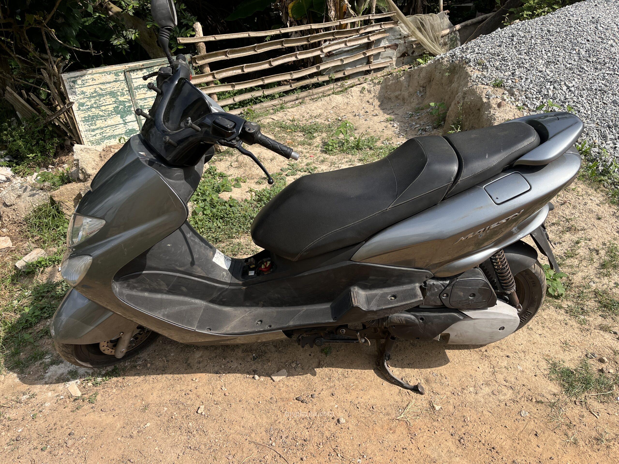 Yamaha Majesty