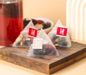 Collagen and Six Treasure Ginseng tea