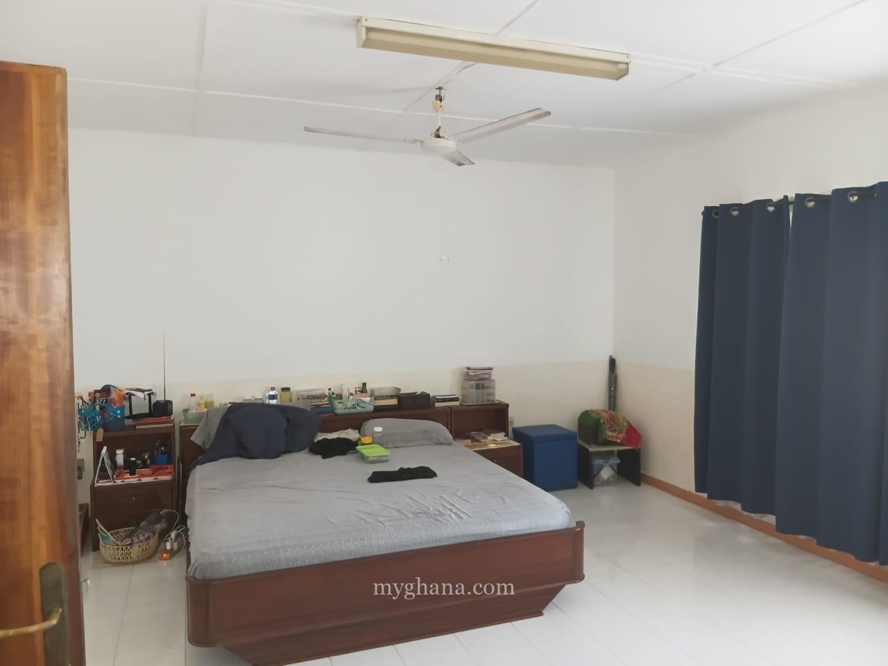 Three bedroom house for sale at Tema Community 20, Ghana