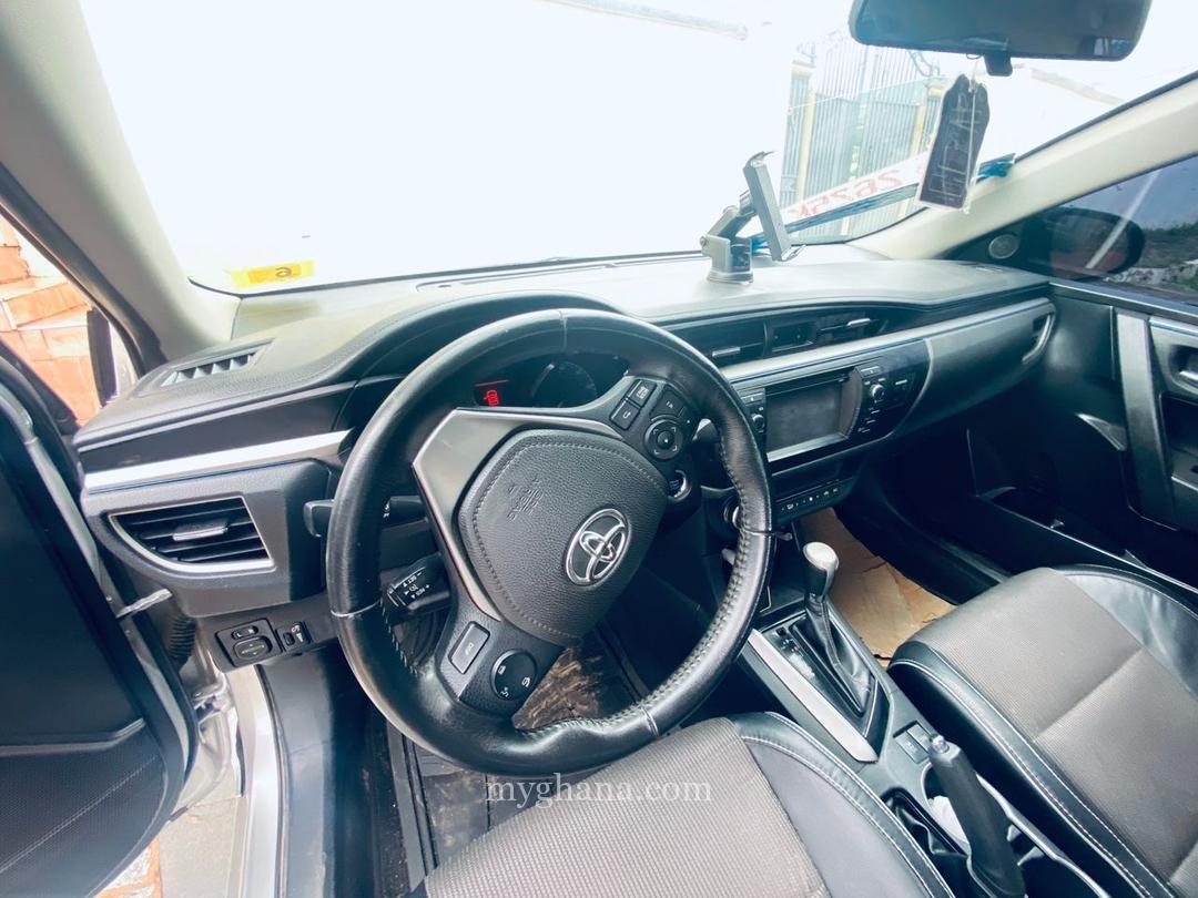 Toyota Corolla S