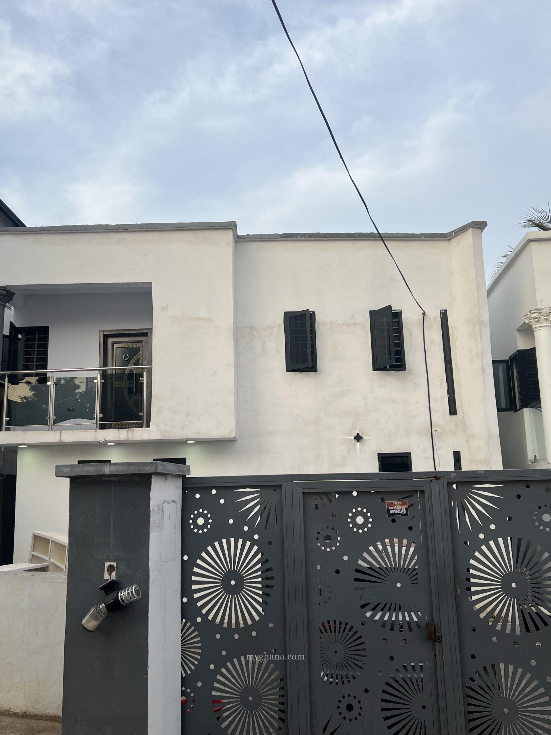 3 Bedroom Duplex
