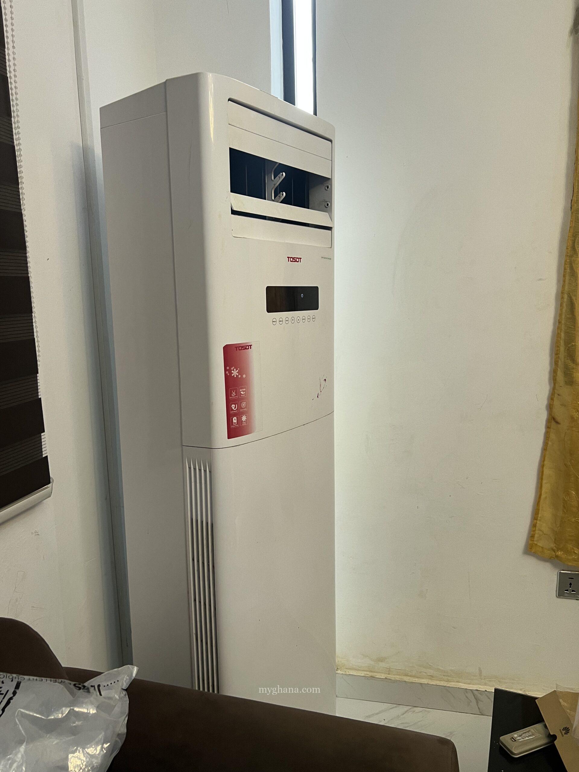 2. 5 horse power standing Air Conditioner